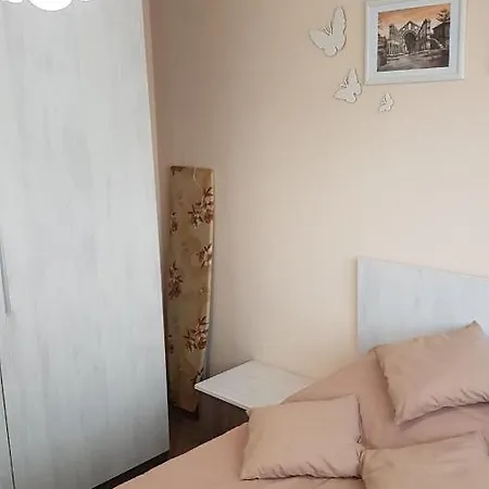 Ул. Фьодор Успенски Д. 6 Apartment *