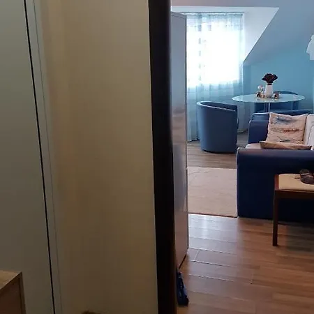 Apartment Ул. Фьодор Успенски Д. 6 *